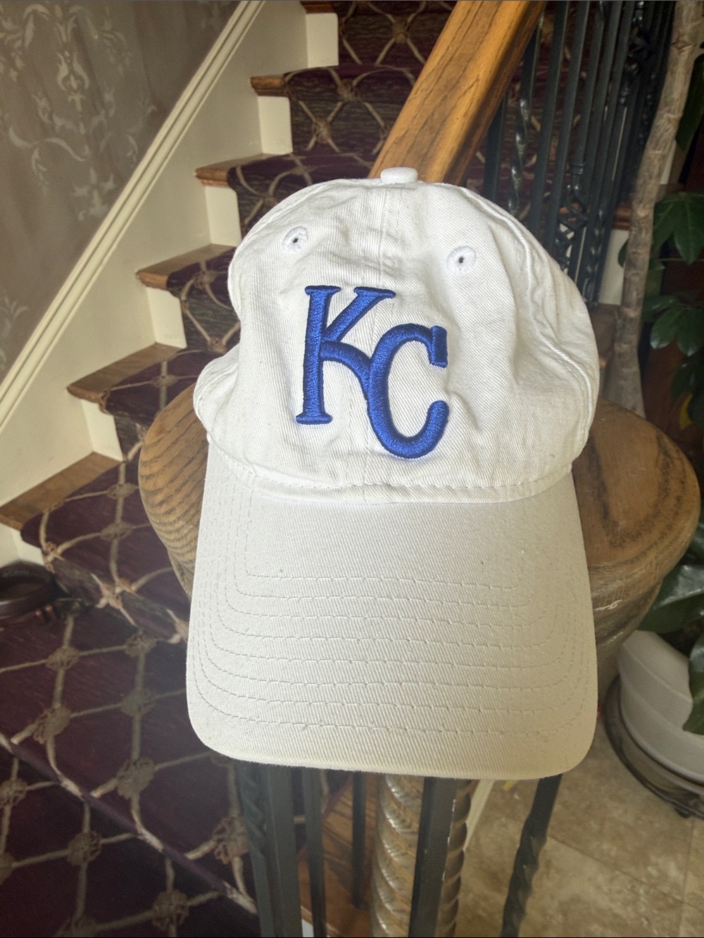 Kansas City Chiefs baseball hat very good condition large